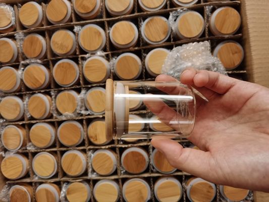 Hoogtemperatuurbestendige borosilicaatglaspot met houten zuigdeksel